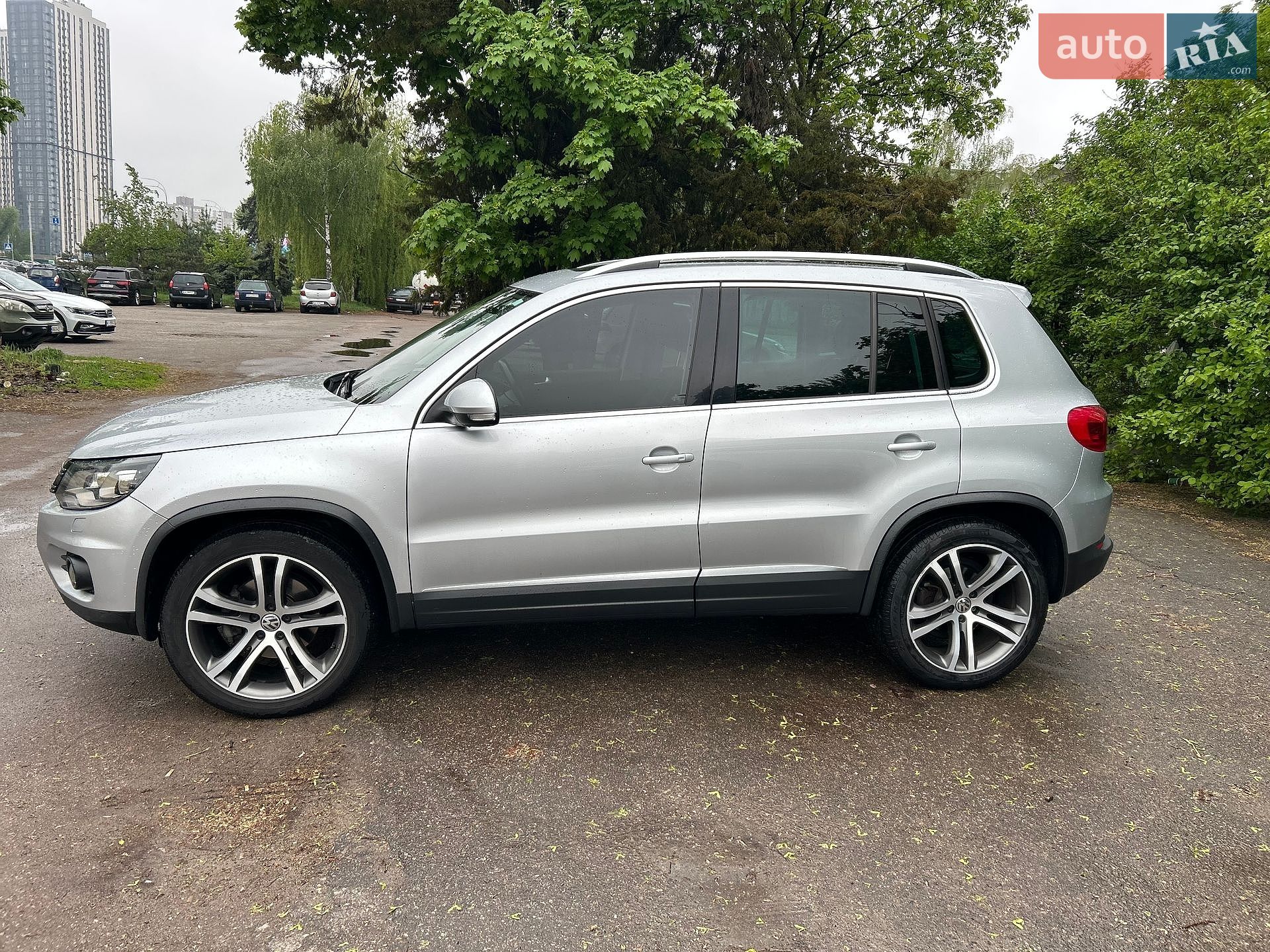Volkswagen Tiguan 2016 VIN WVGWV7AX3HW504207 фото оголошення 5 з 14