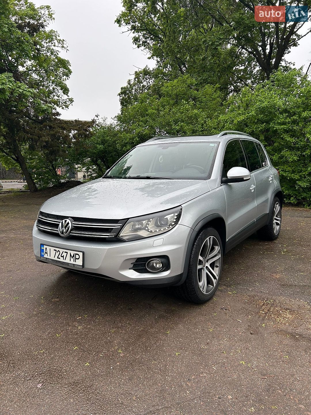 Volkswagen Tiguan 2016 VIN WVGWV7AX3HW504207 фото оголошення 2 з 14