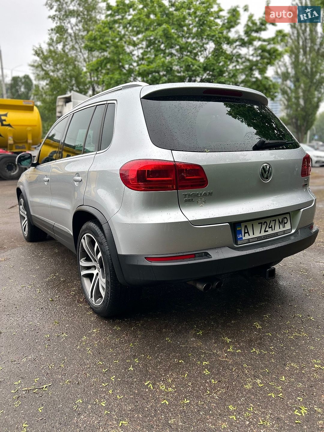 Volkswagen Tiguan 2016 VIN WVGWV7AX3HW504207 фото оголошення 4 з 14