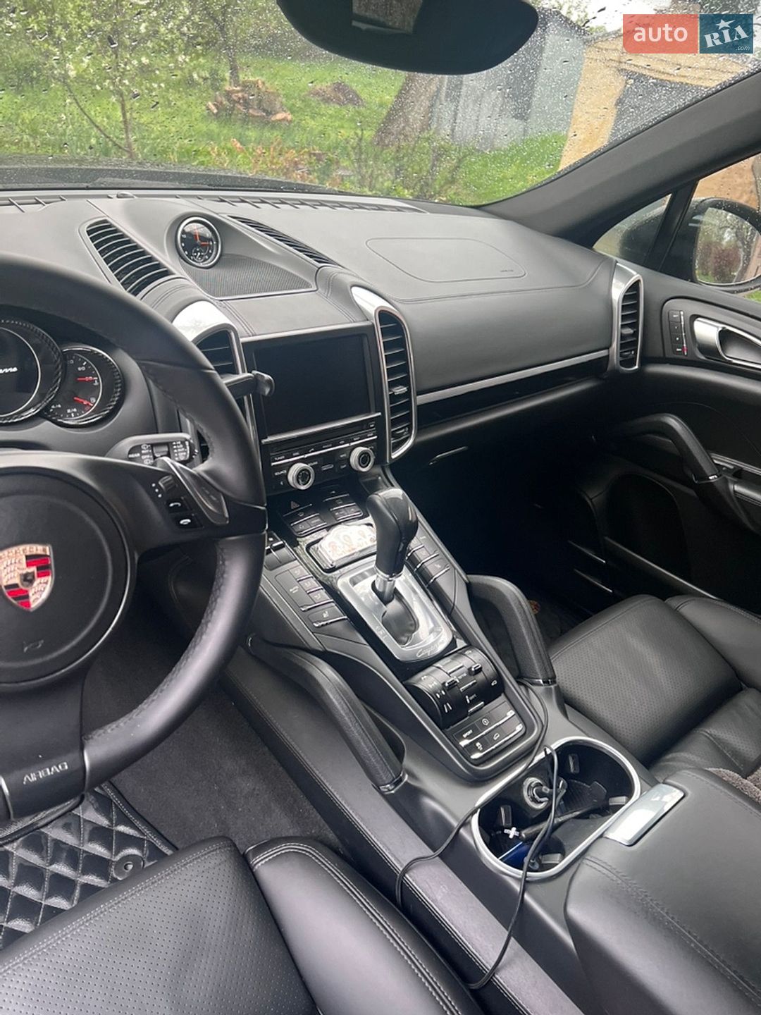 Porsche Cayenne 2011 VIN WP1ZZZ92ZCLA20749 фото оголошення 38 з 51