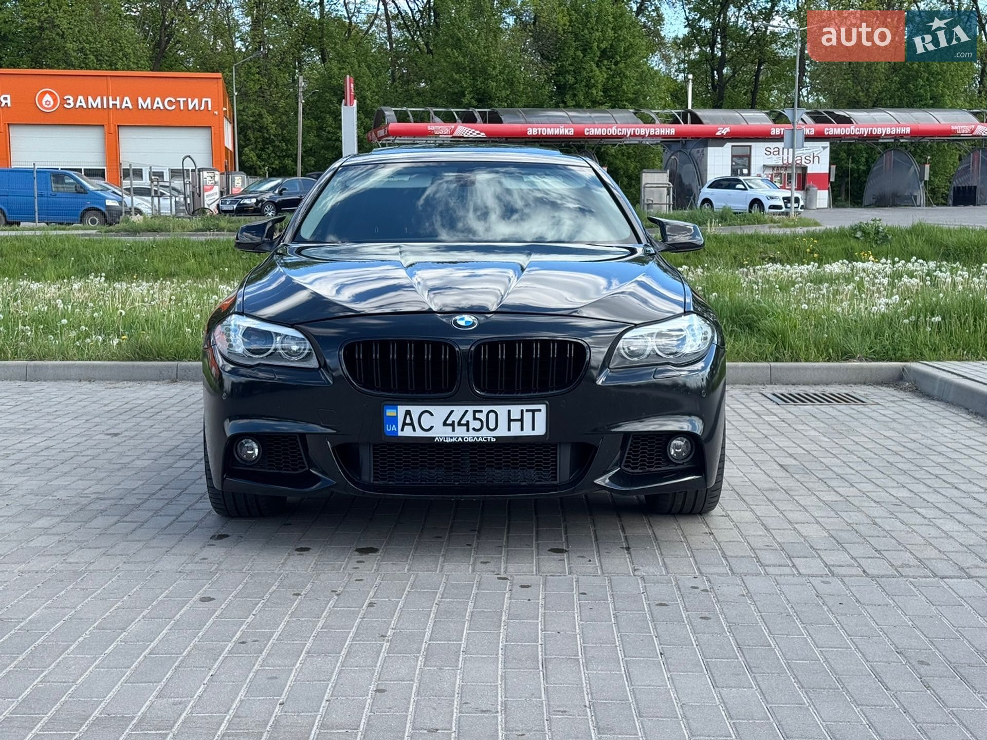 BMW 5 Series 2011 VIN WBAFU7C56BC873698 фото оголошення 4 з 21