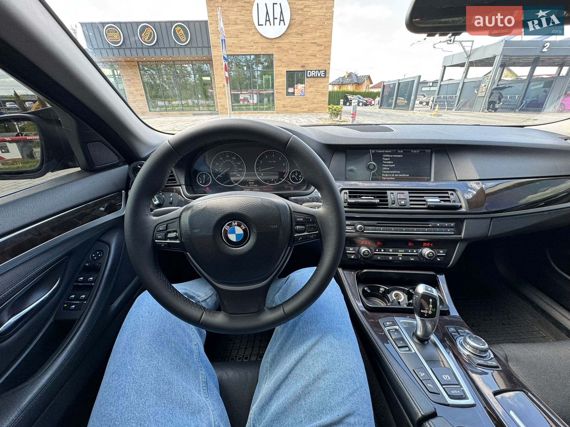 BMW 5 Series 2011 VIN WBAFU7C56BC873698 фото оголошення 16 з 21