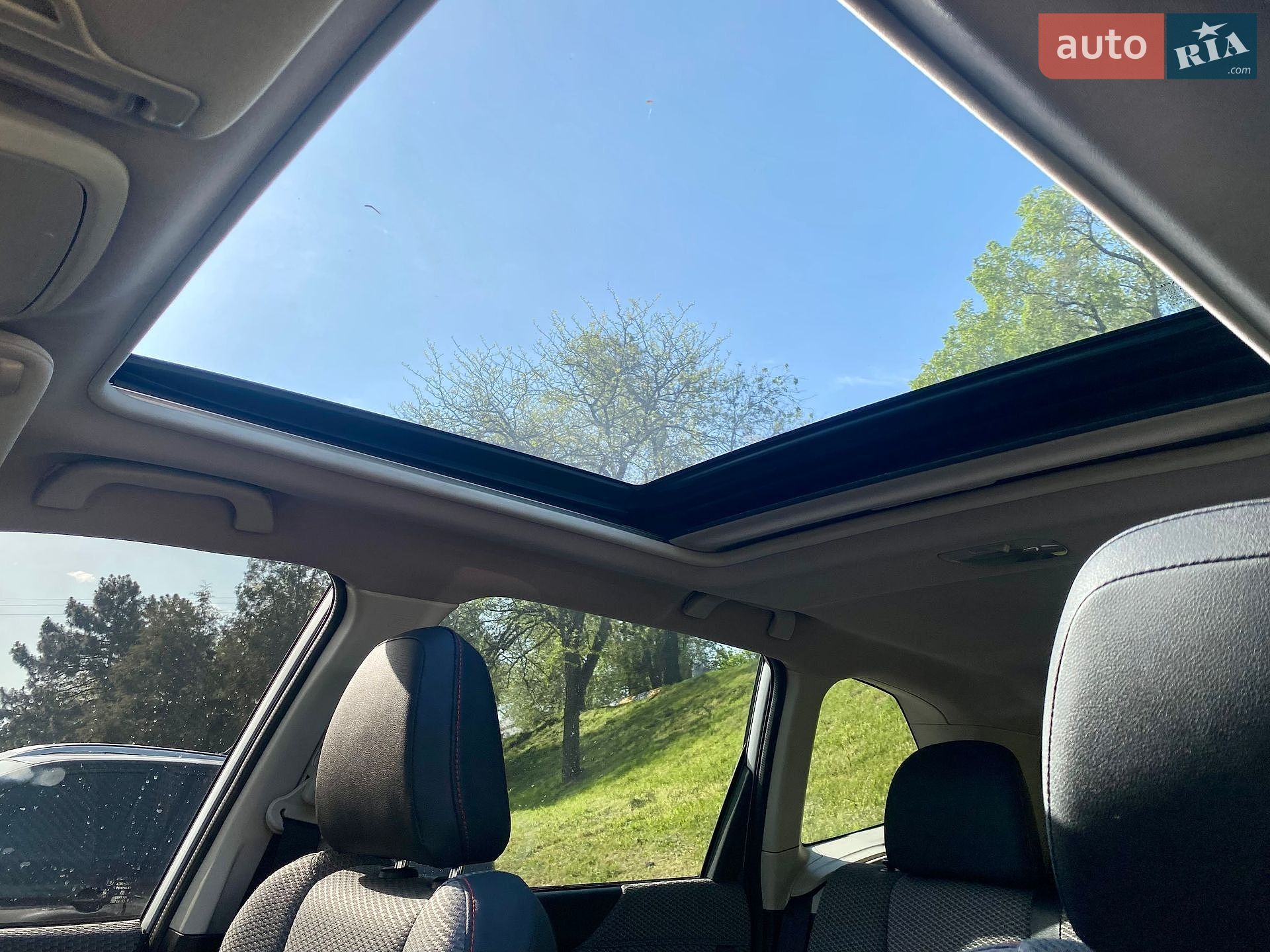Subaru Forester 2019 VIN JF2SKARC7LH480891 фото оголошення 9 з 22