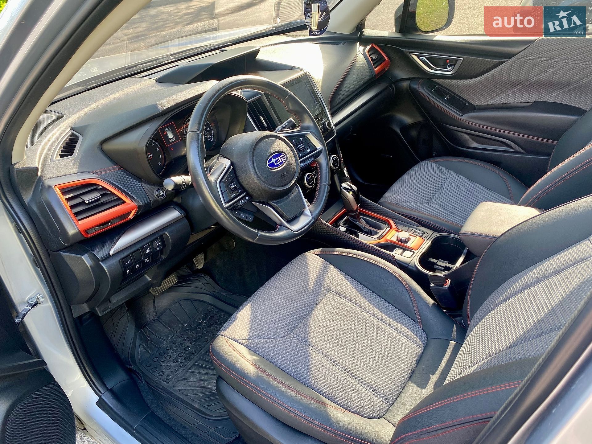 Subaru Forester 2019 VIN JF2SKARC7LH480891 фото оголошення 12 з 22