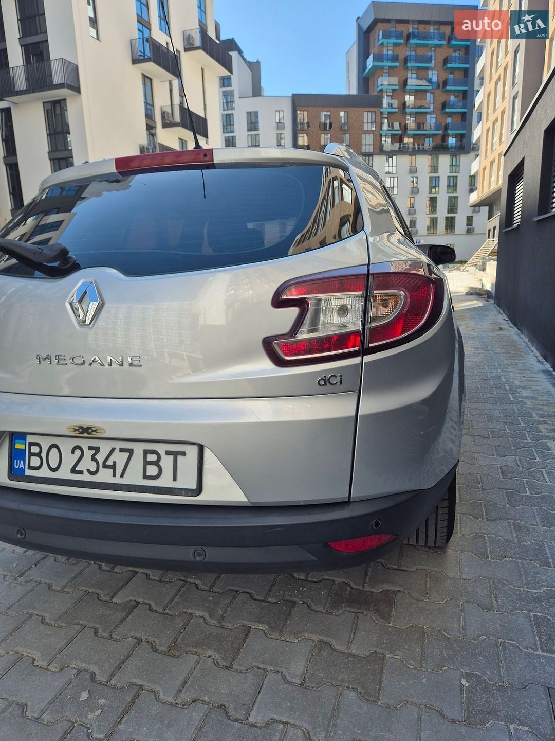 Renault Megane 2012 VIN VF1KZ1G0247351621 фото оголошення 2 з 23