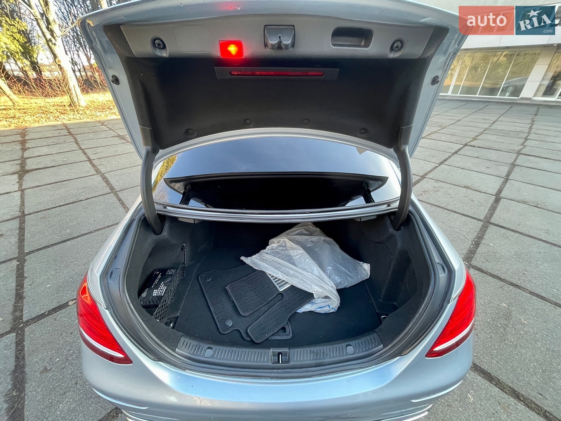 Mercedes-Benz E-Class 2016 VIN WDD2130041A098608 фото оголошення 13 з 30