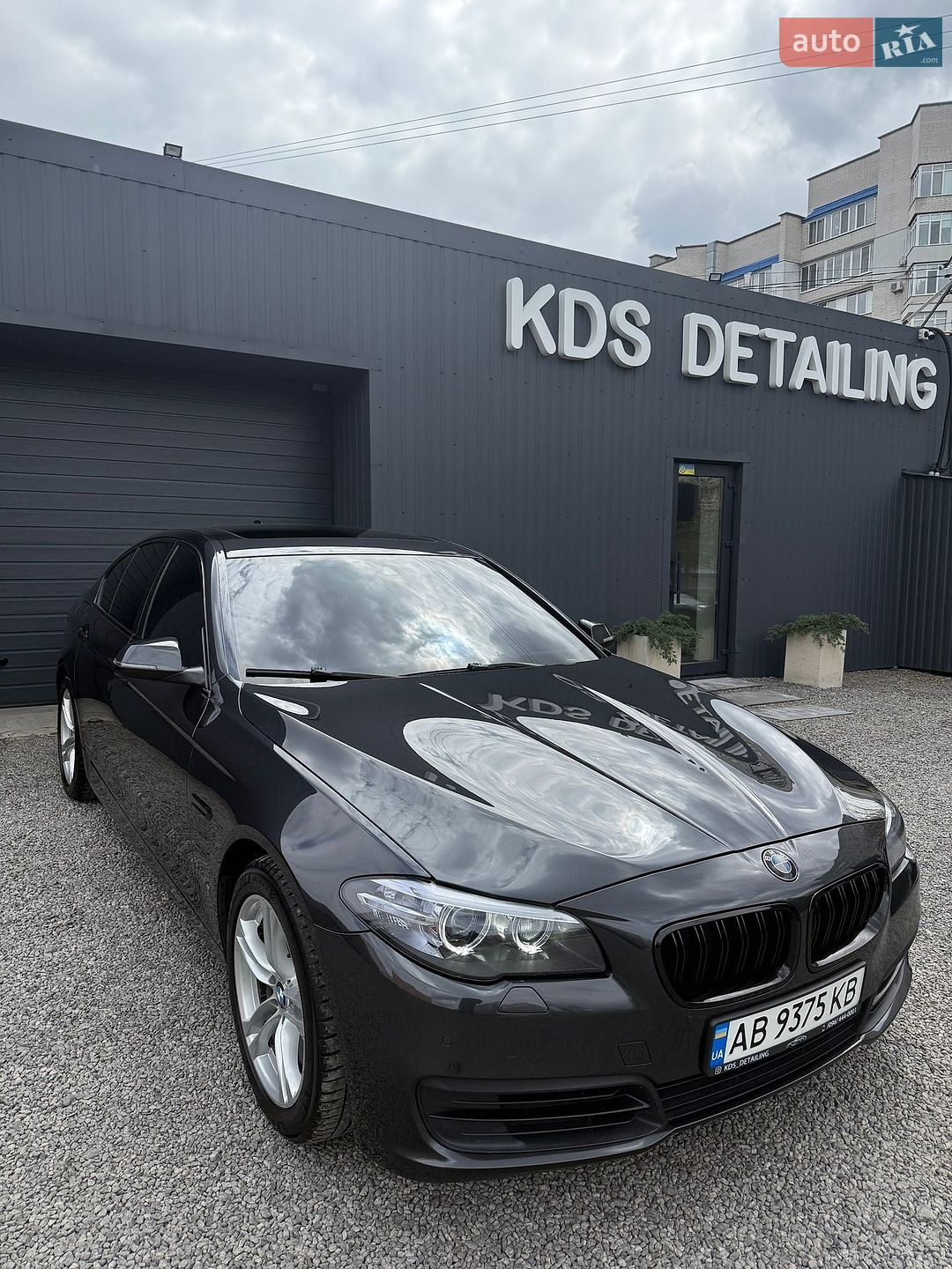 BMW 5 Series 2014 VIN WBA5C31010D763132 фото оголошення 2 з 19