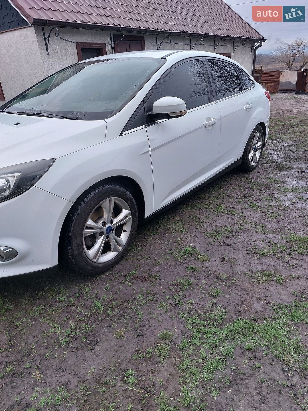 Ford Focus 2012 VIN WF0MXXGCBMCL44214 фото оголошення 2 з 24