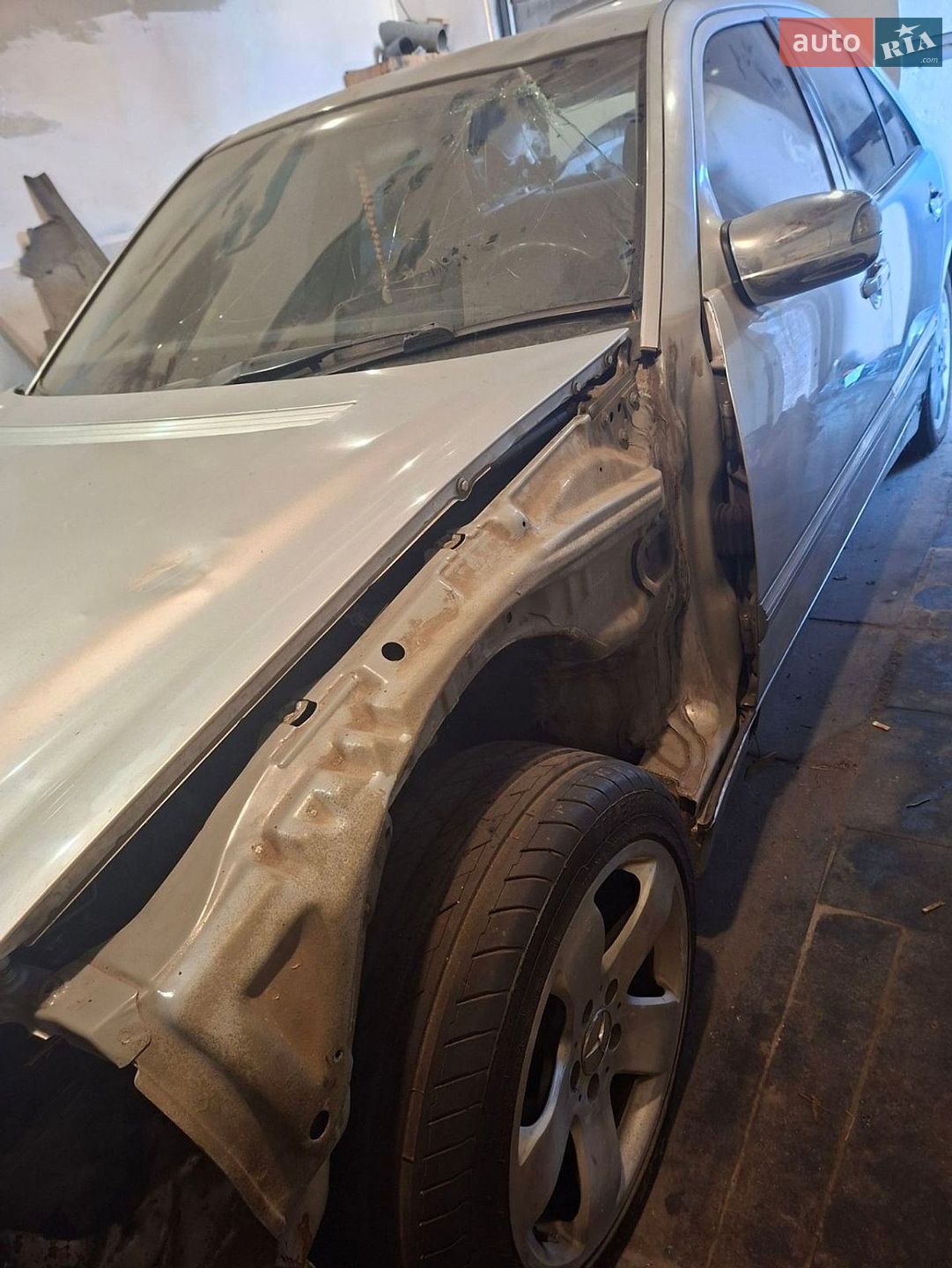 Mercedes-Benz E-Class 2000 VIN WDB2100651B122525 фото оголошення 18 з 28