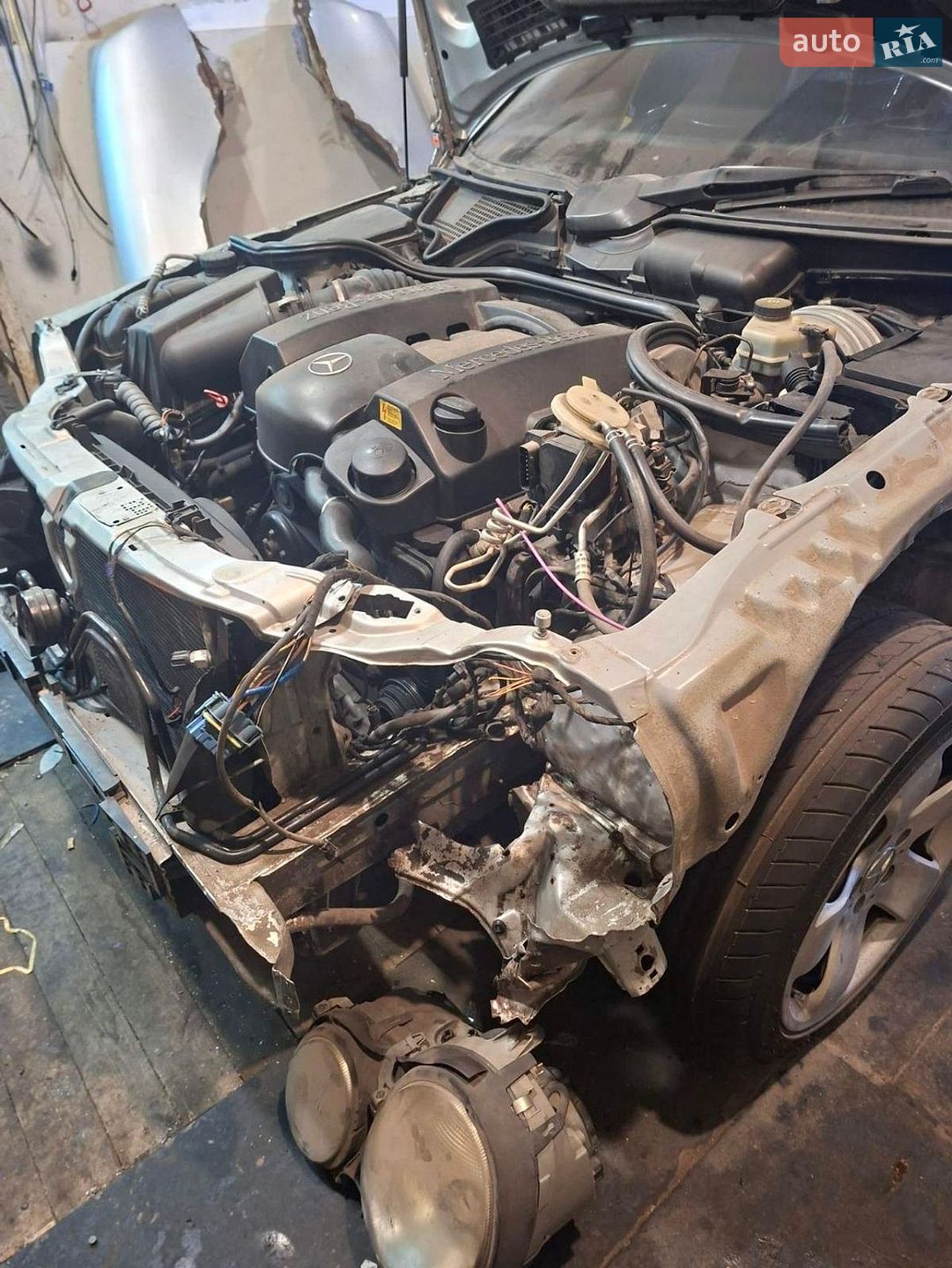 Mercedes-Benz E-Class 2000 VIN WDB2100651B122525 фото оголошення 27 з 28