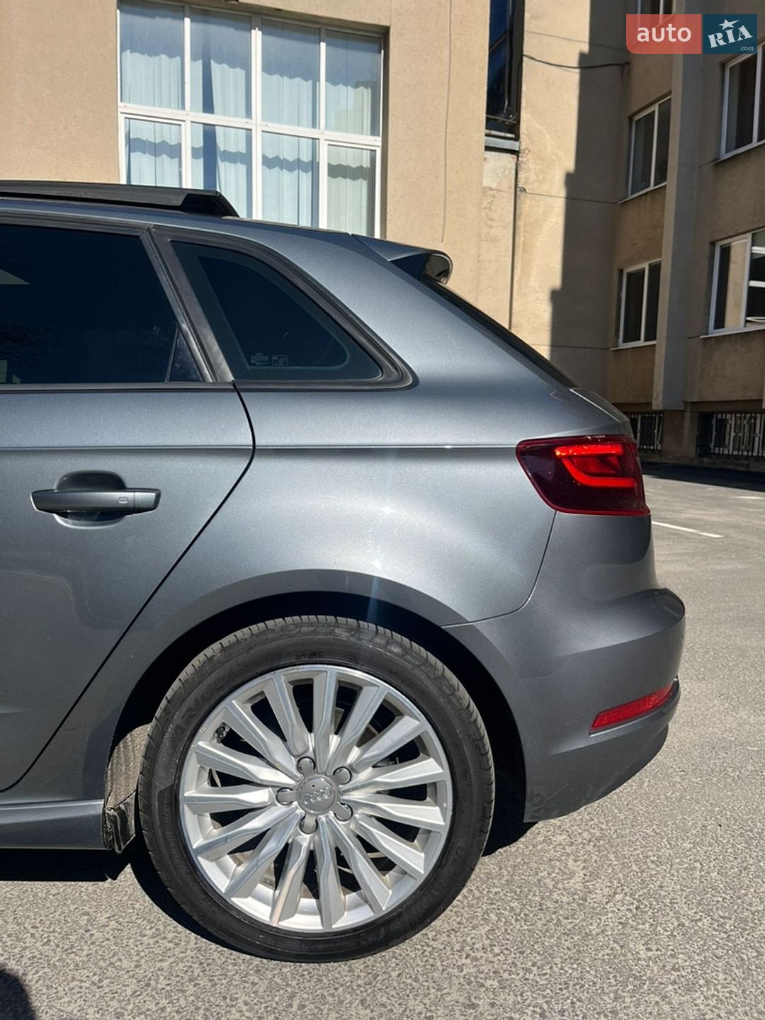 Audi A3 2015 VIN WAUUPBFF2GA092668 фото оголошення 5 з 19