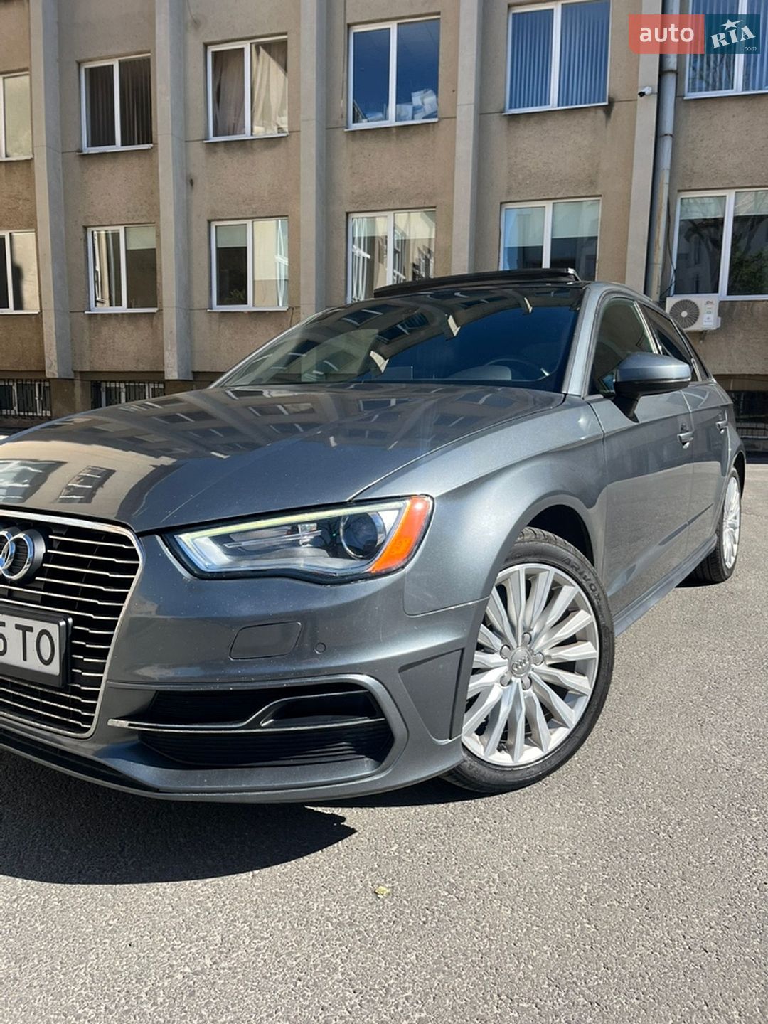 Audi A3 2015 VIN WAUUPBFF2GA092668 фото оголошення 3 з 19