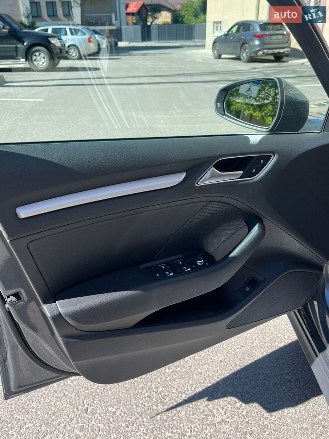 Audi A3 2015 VIN WAUUPBFF2GA092668 фото оголошення 11 з 19