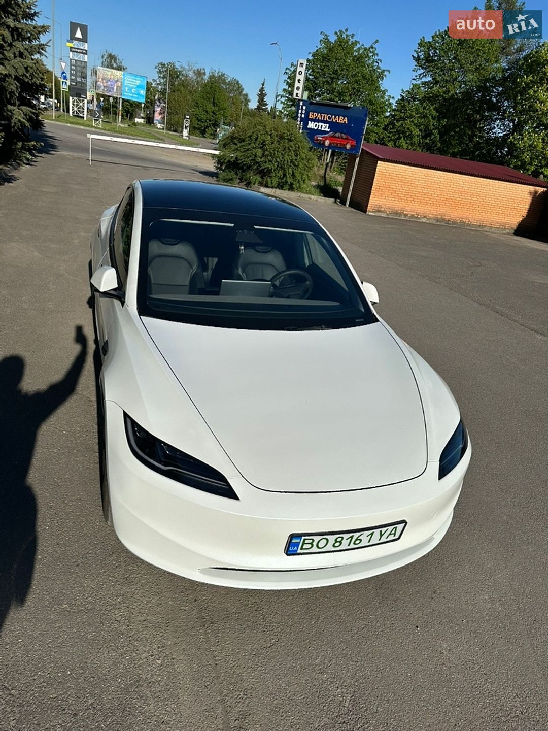 Tesla Model 3 2024 VIN 5YJ3E1EB0RF809818 фото оголошення 7 з 13