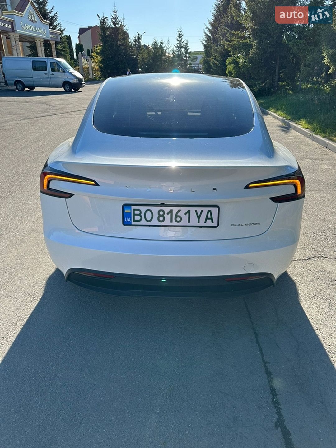 Tesla Model 3 2024 VIN 5YJ3E1EB0RF809818 фото оголошення 5 з 13