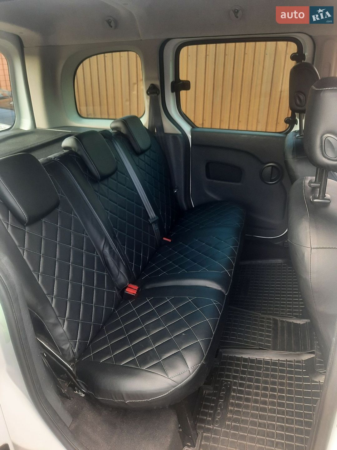 Renault Kangoo 2017 VIN VF1KW41B158025908 фото оголошення 7 з 19