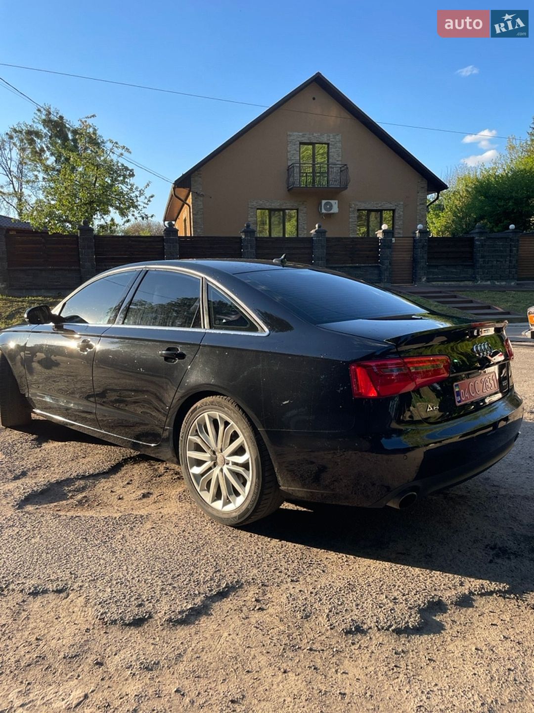 Audi A6 2011 VIN WAUDFAFC4CN074078 фото оголошення 2 з 46