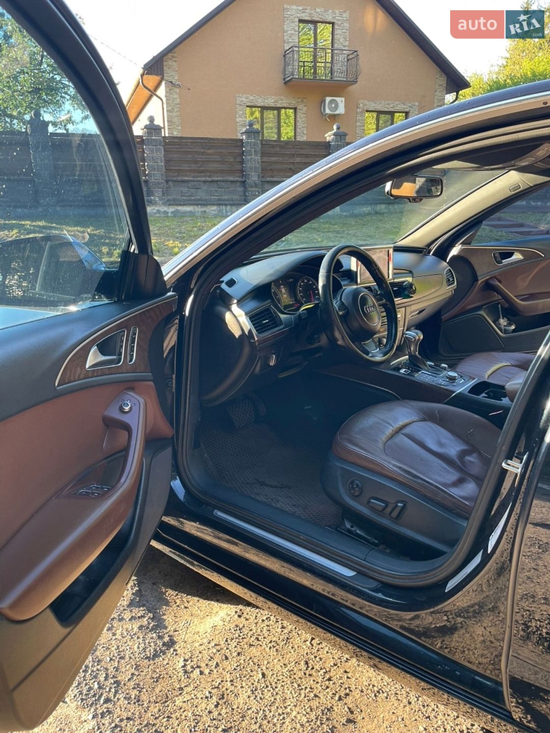 Audi A6 2011 VIN WAUDFAFC4CN074078 фото оголошення 8 з 46