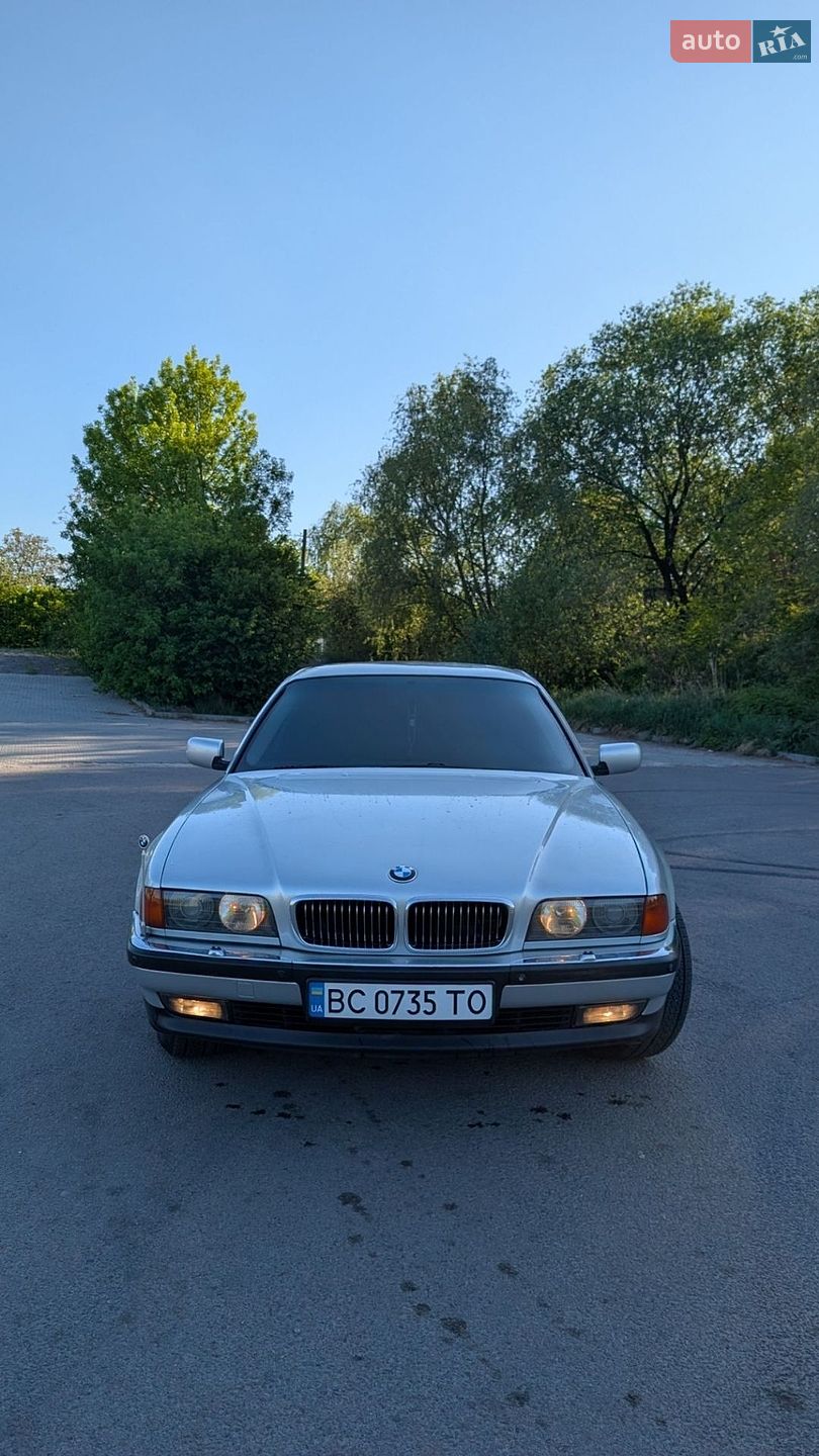 BMW 7 Series 1998 VIN WBAGF41010DK36083 фото оголошення 2 з 10