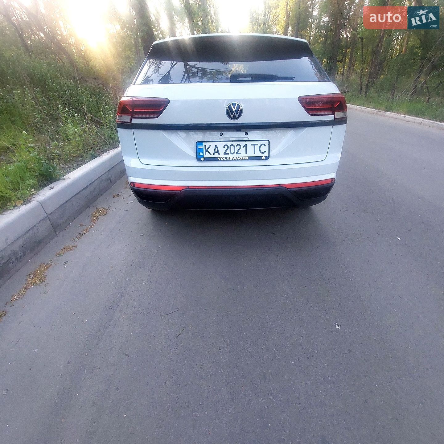 Volkswagen Atlas Cross Sport 2021 VIN 1V2JC2CA8MC214796 фото оголошення 9 з 17