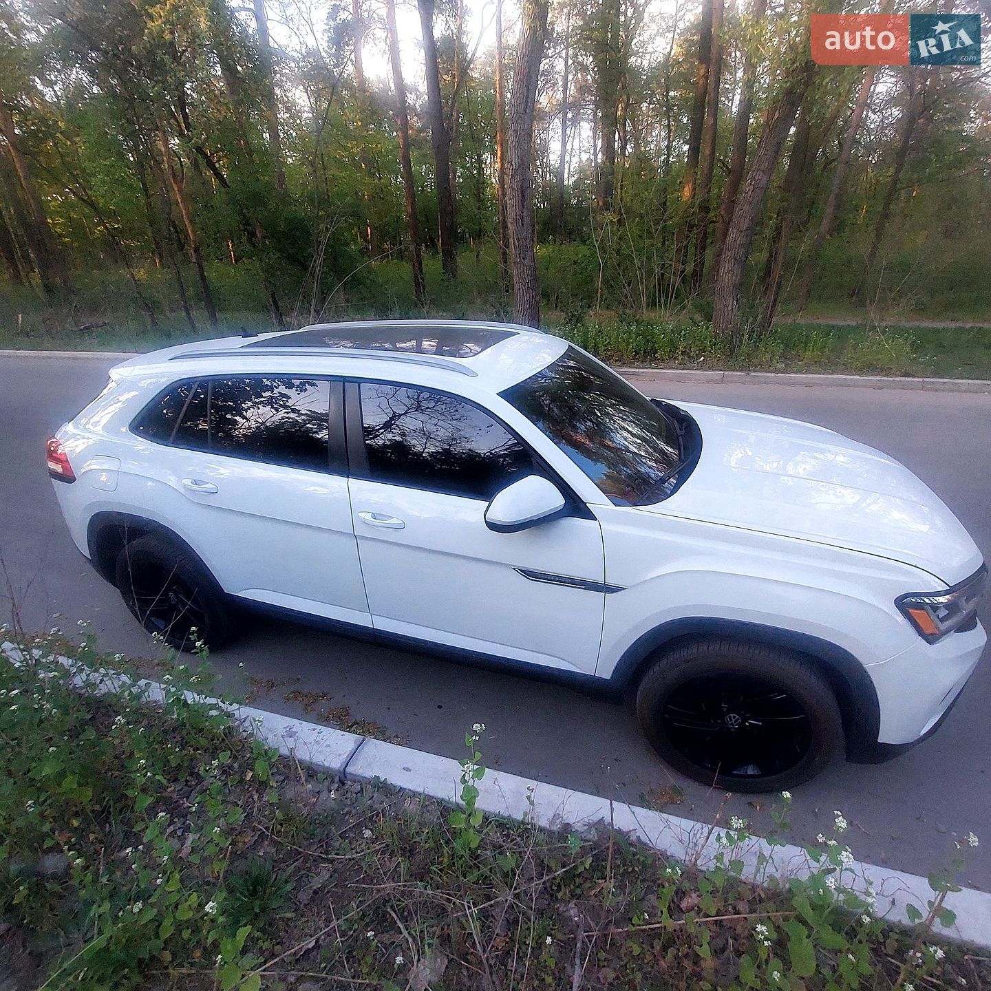 Volkswagen Atlas Cross Sport 2021 VIN 1V2JC2CA8MC214796 фото оголошення 5 з 17