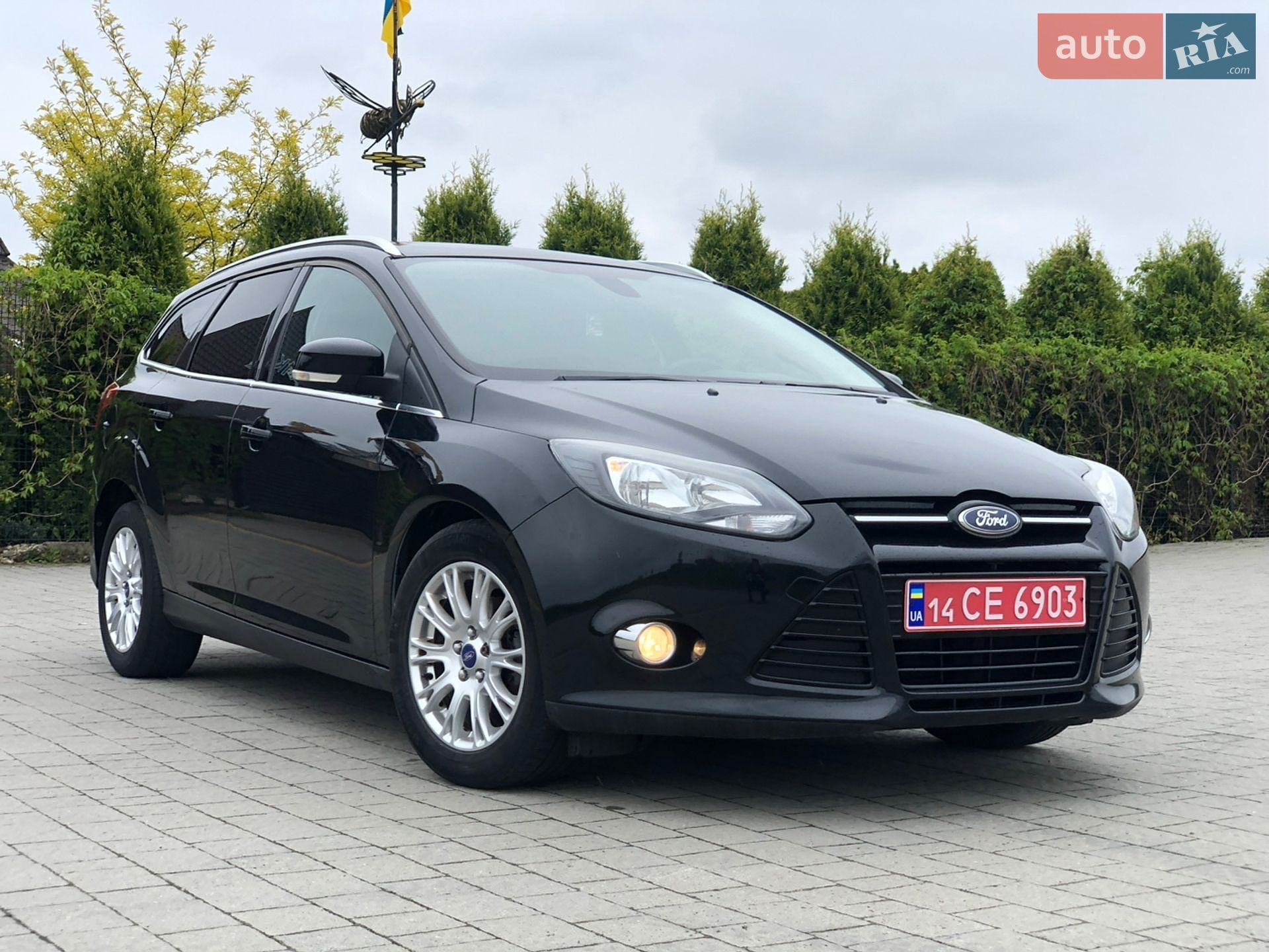 Ford Focus 2013 VIN WF0LXXGCBLDJ63511 фото оголошення 12 з 68
