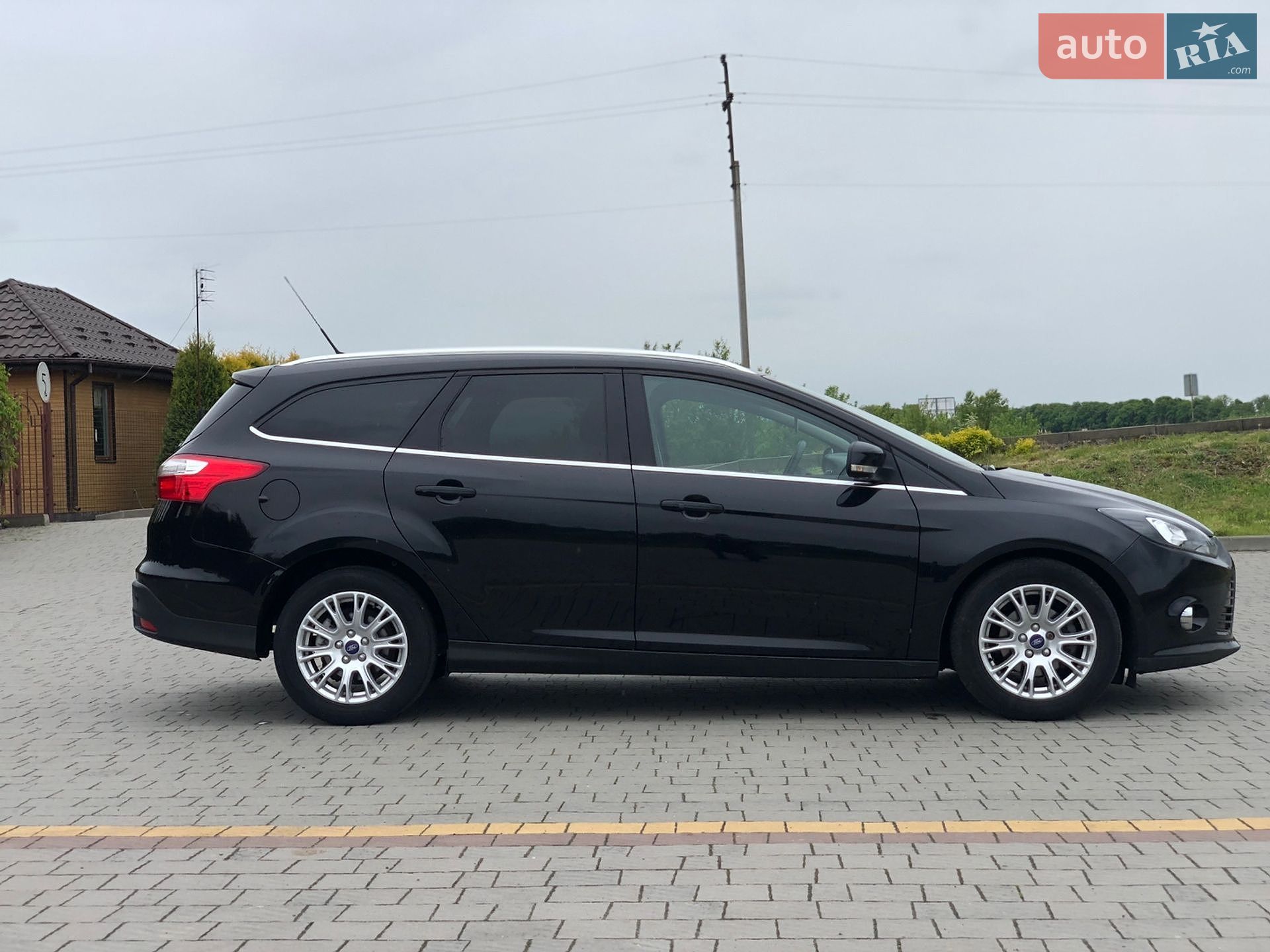Ford Focus 2013 VIN WF0LXXGCBLDJ63511 фото оголошення 21 з 68