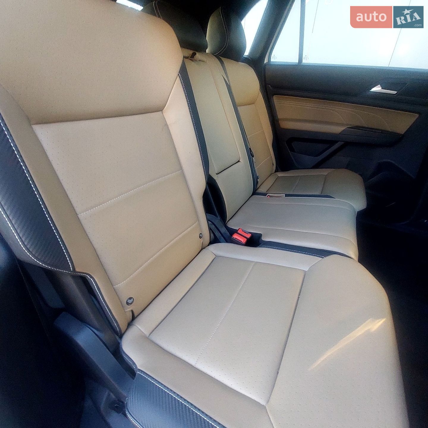 Volkswagen Atlas Cross Sport 2021 VIN 1V2JC2CA8MC214796 фото оголошення 14 з 17