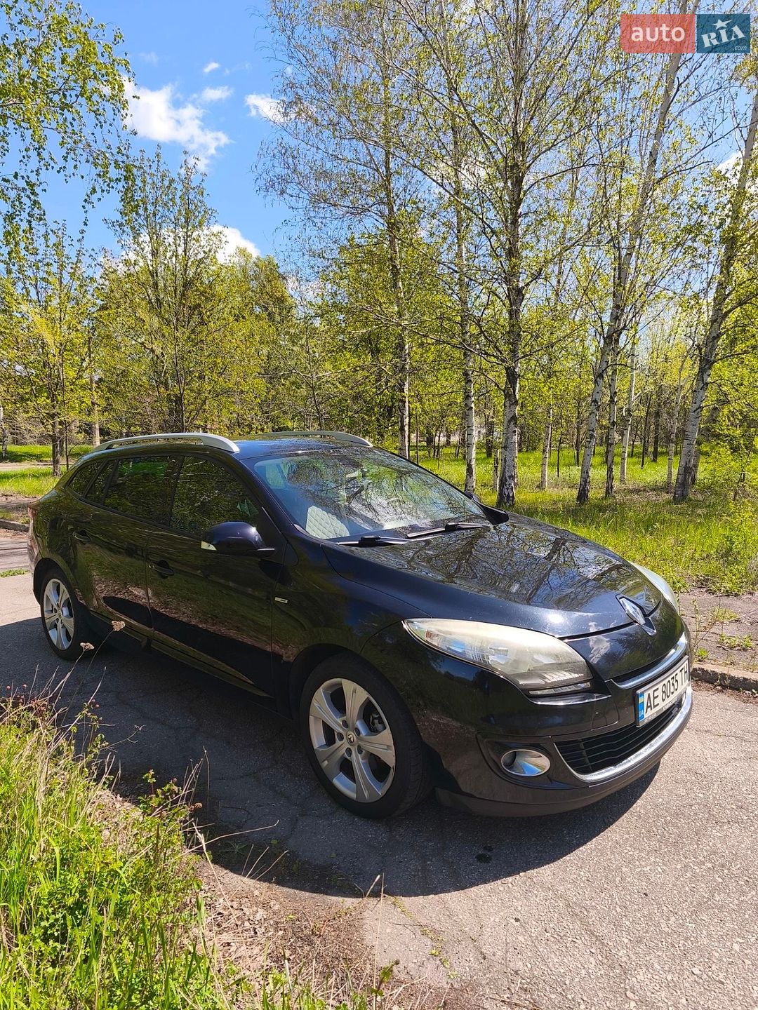 Renault Megane 2012 VIN VF1KZ140647165172 фото оголошення 2 з 8