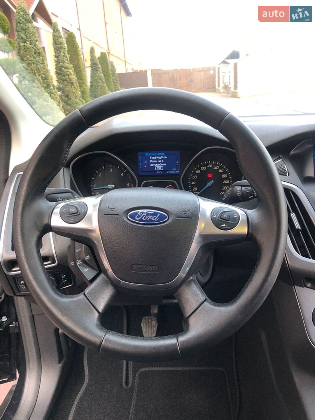 Ford Focus 2013 VIN WF0LXXGCBLDJ63511 фото оголошення 47 з 68
