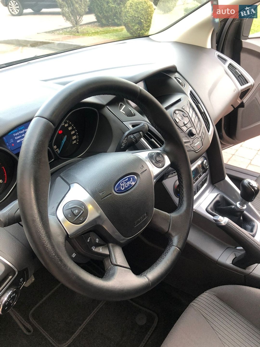 Ford Focus 2013 VIN WF0LXXGCBLDJ63511 фото оголошення 48 з 68