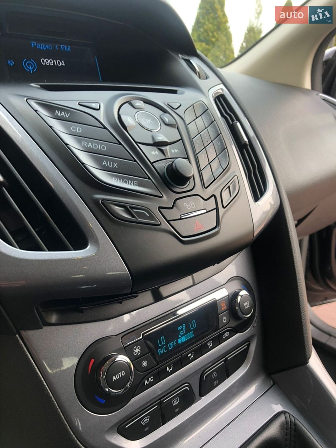 Ford Focus 2013 VIN WF0LXXGCBLDJ63511 фото оголошення 50 з 68