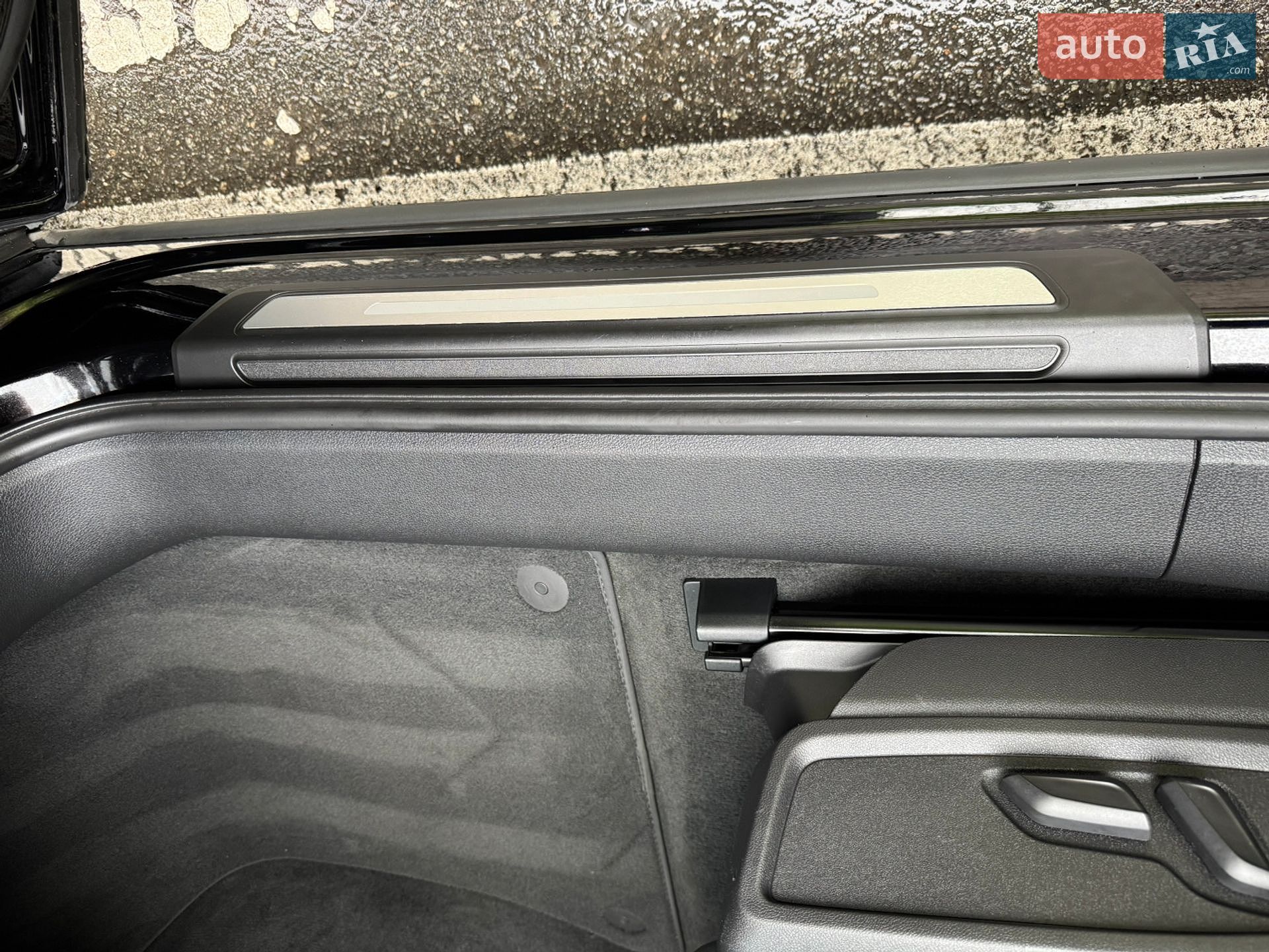 Audi Q5 2017 VIN WA1BNAFY6J2007046 фото оголошення 15 з 92