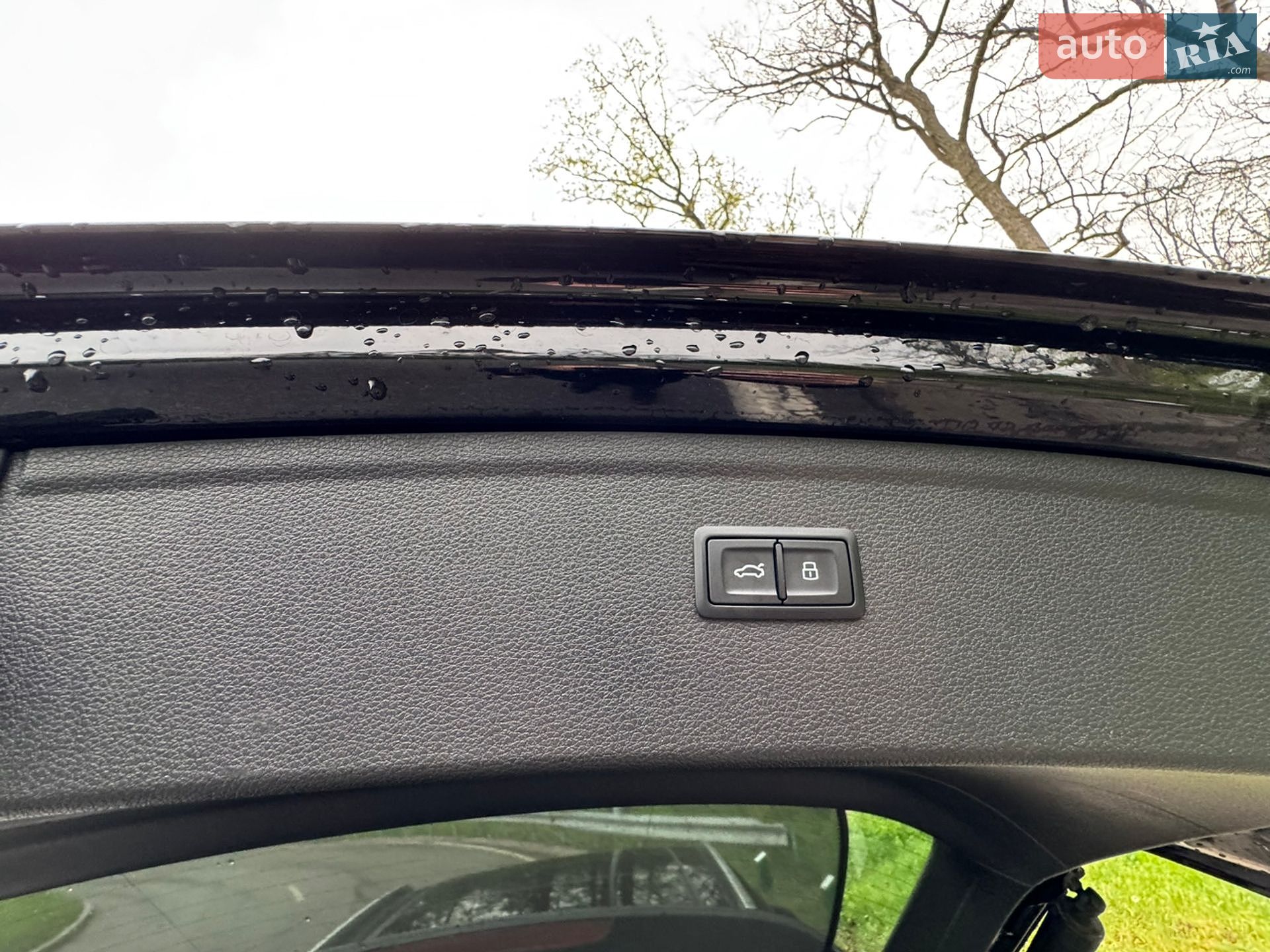 Audi Q5 2017 VIN WA1BNAFY6J2007046 фото оголошення 21 з 92