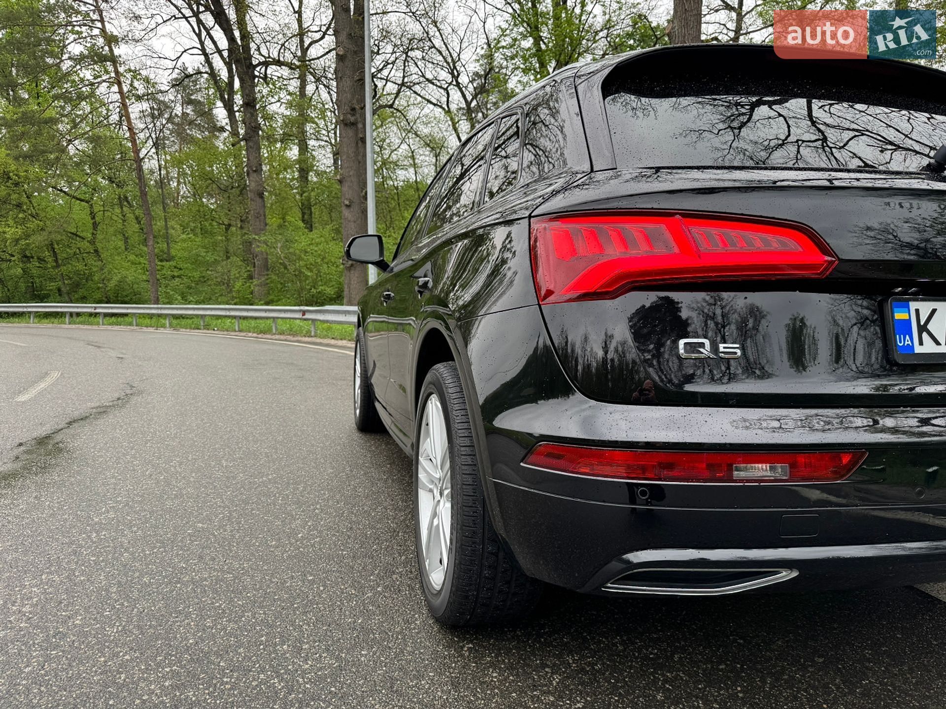 Audi Q5 2017 VIN WA1BNAFY6J2007046 фото оголошення 50 з 92