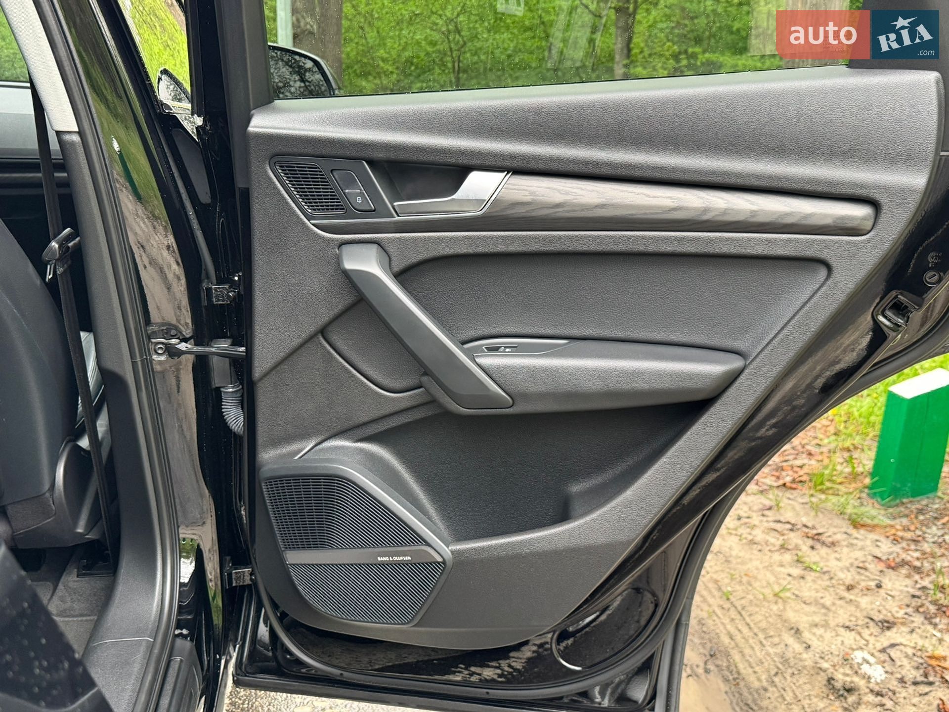 Audi Q5 2017 VIN WA1BNAFY6J2007046 фото оголошення 64 з 92