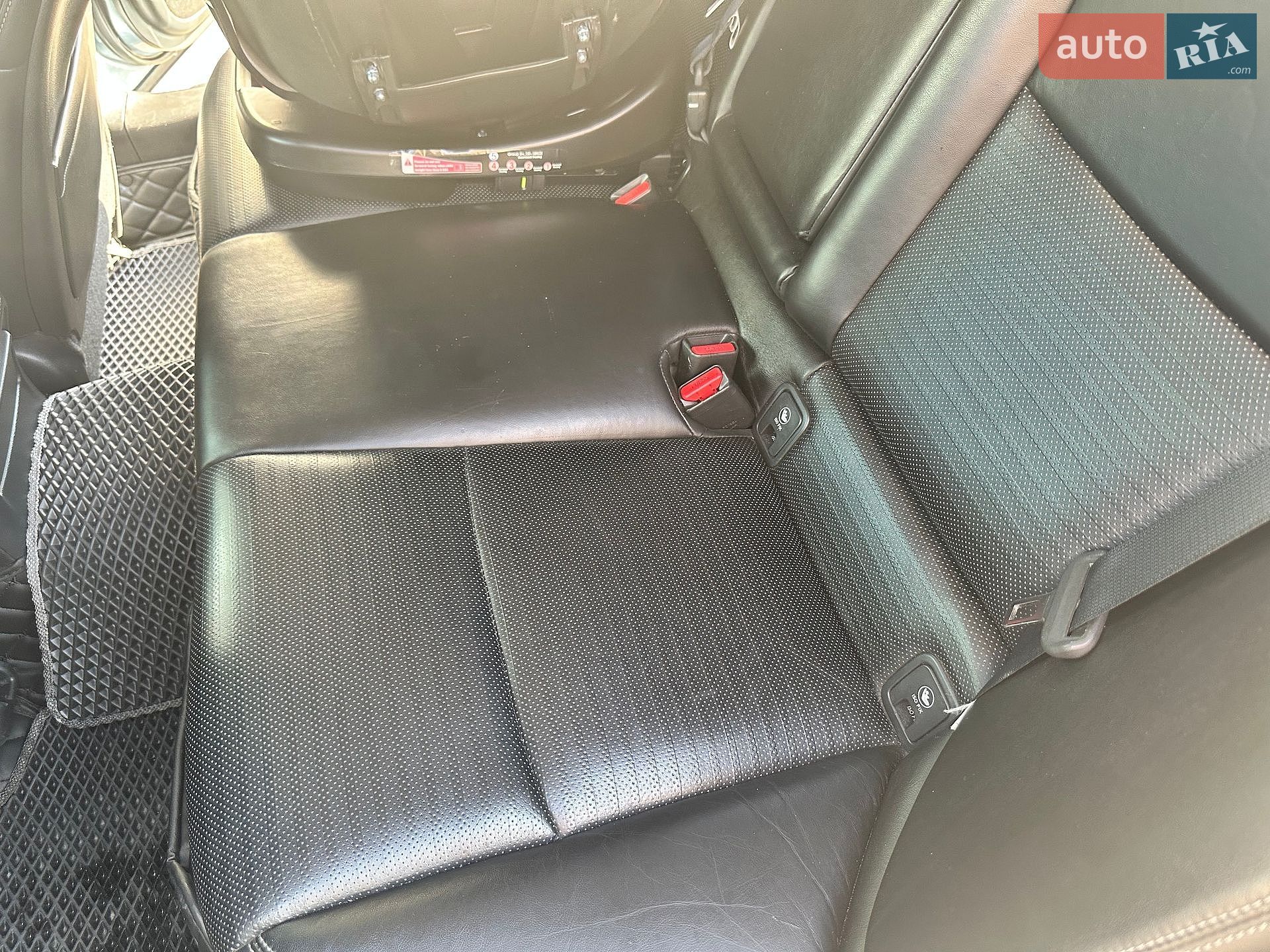 Infiniti Q50 2016 VIN JN1BCAV37U0252369 фото оголошення 7 з 20