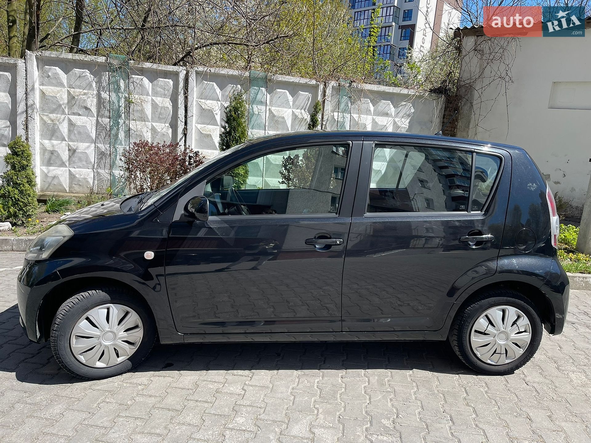 Daihatsu Sirion 2006 VIN JDAM311S001003203 фото оголошення 4 з 11