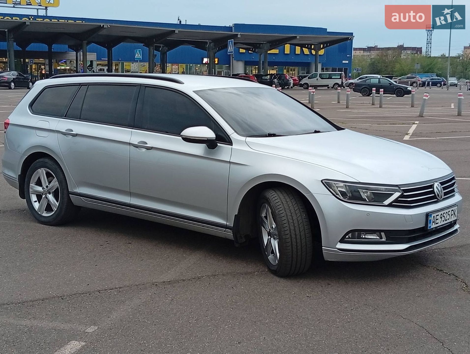 Volkswagen Passat 2015 VIN WVWZZZ3CZGE020760 фото оголошення 8 з 29