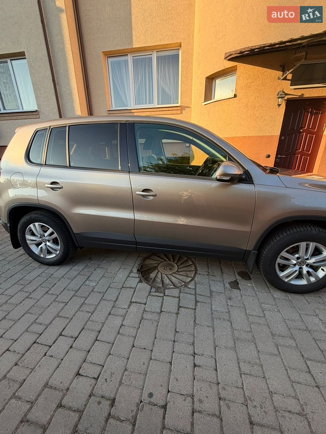Volkswagen Tiguan 2016 VIN WVGZZZ5NZGW085336 фото оголошення 9 з 21