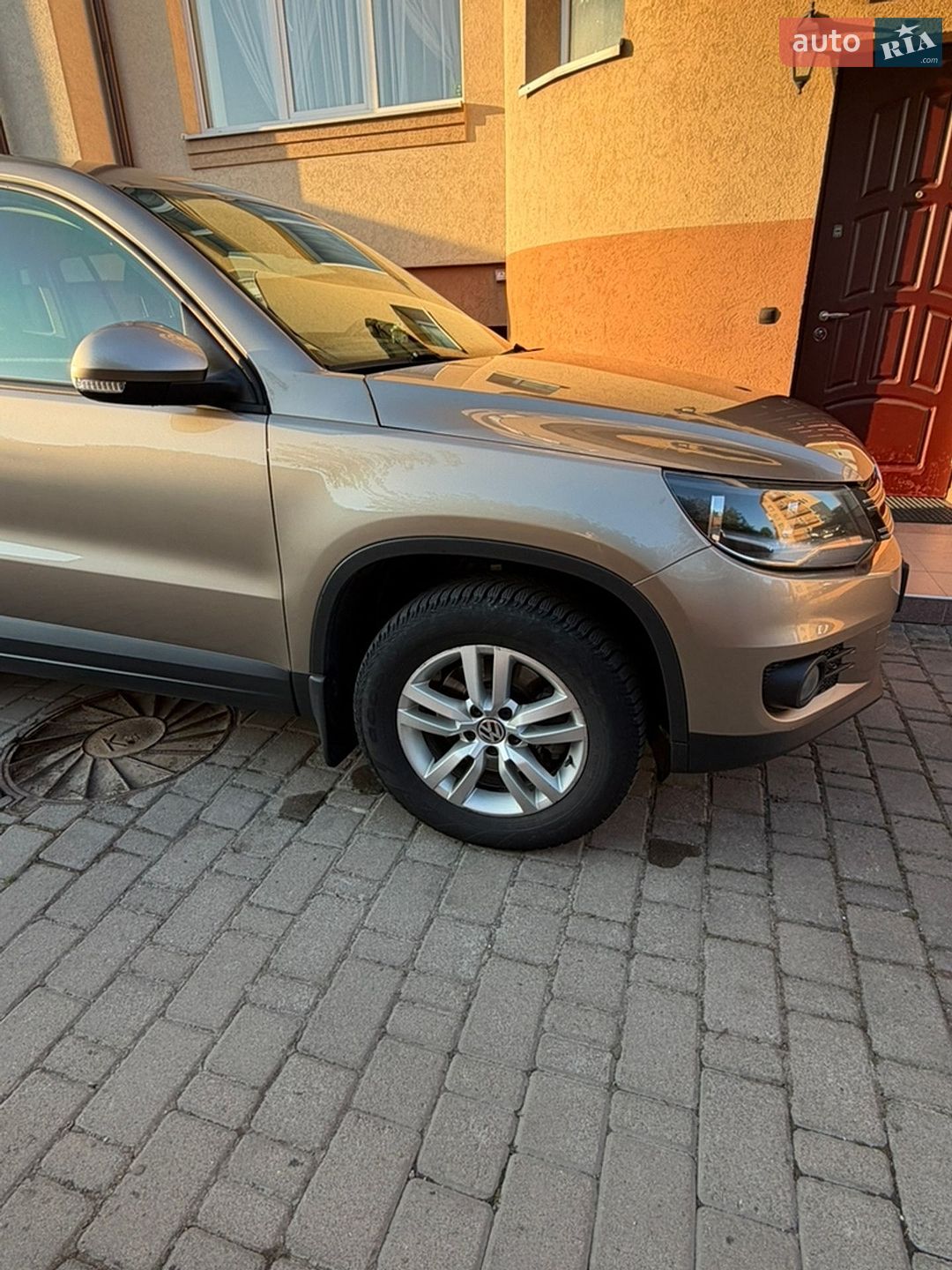 Volkswagen Tiguan 2016 VIN WVGZZZ5NZGW085336 фото оголошення 10 з 21