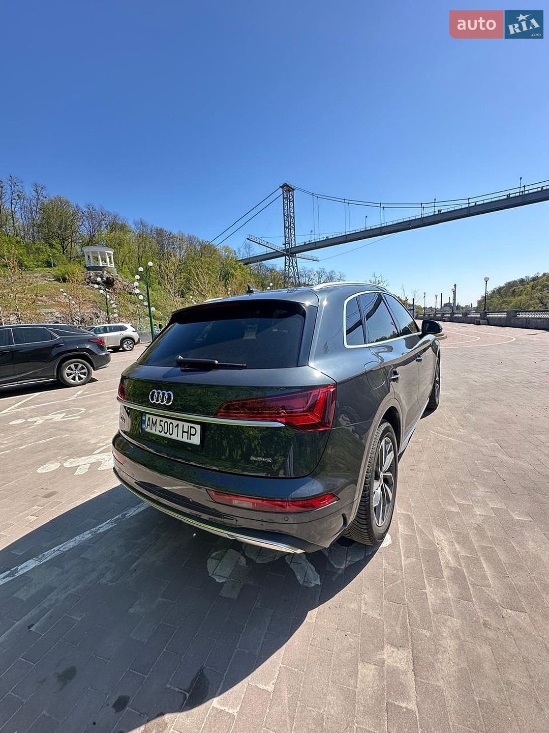 Audi Q5 2020 VIN WA1BAAFY3M2007926 фото оголошення 3 з 11