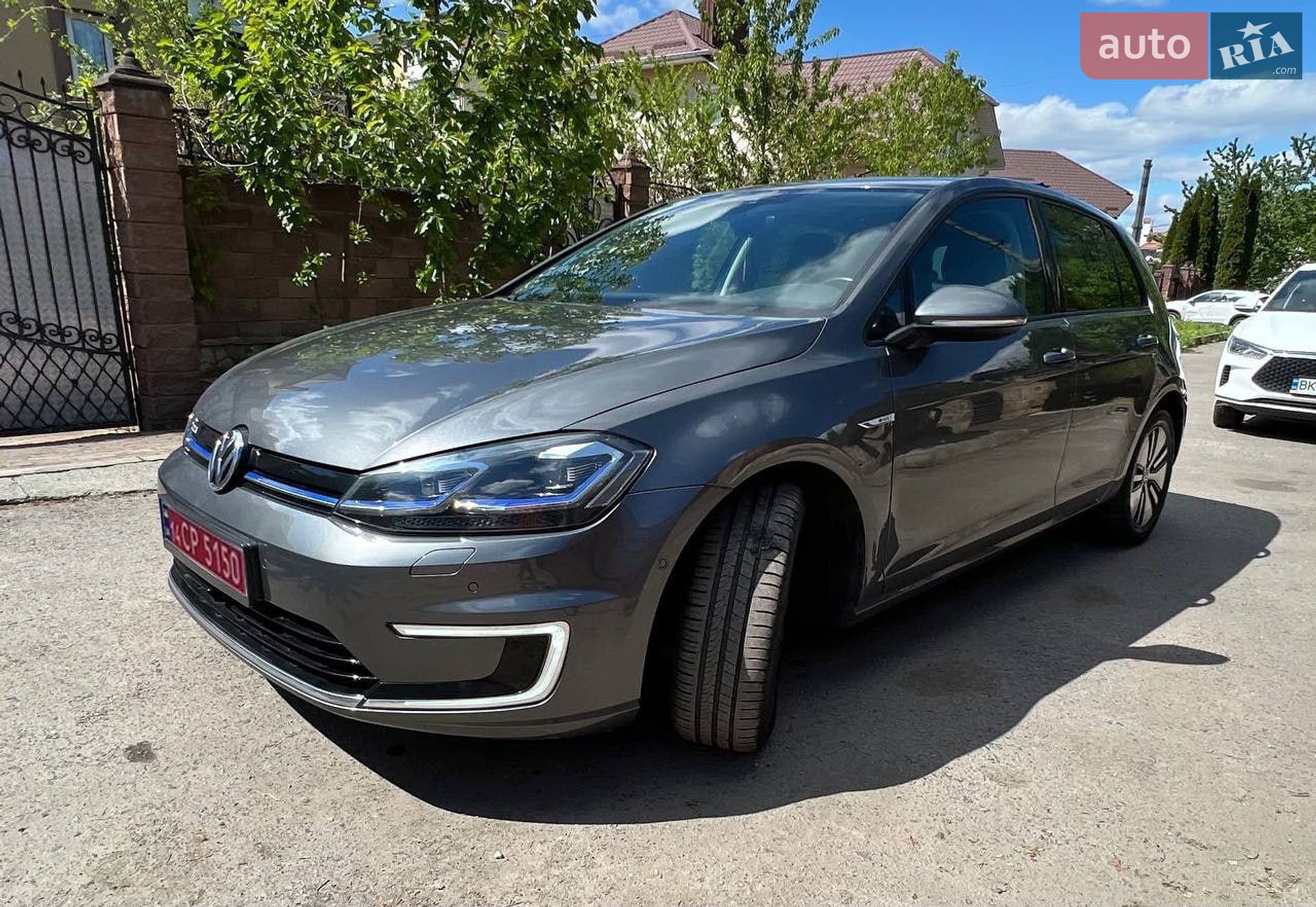 Volkswagen e-Golf 2017 VIN WVWZZZAUZHW952477 фото оголошення 4 з 30