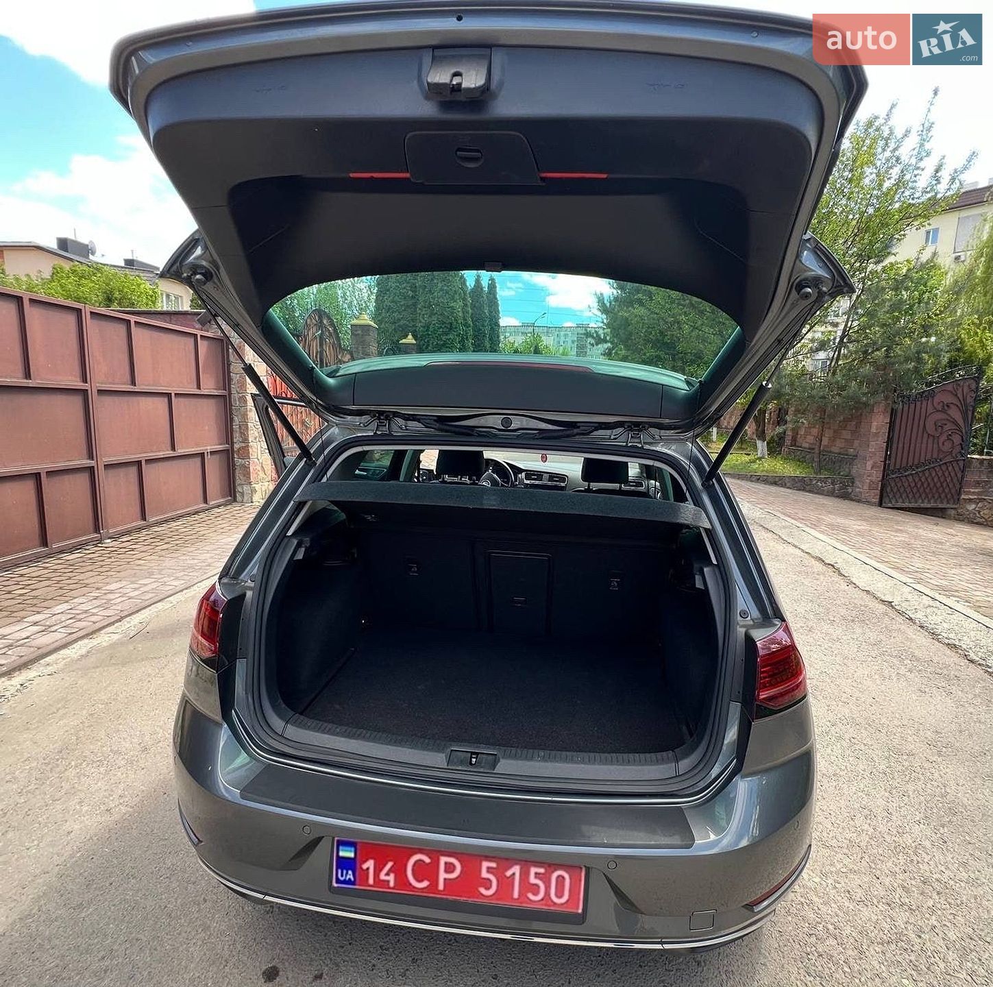Volkswagen e-Golf 2017 VIN WVWZZZAUZHW952477 фото оголошення 10 з 30
