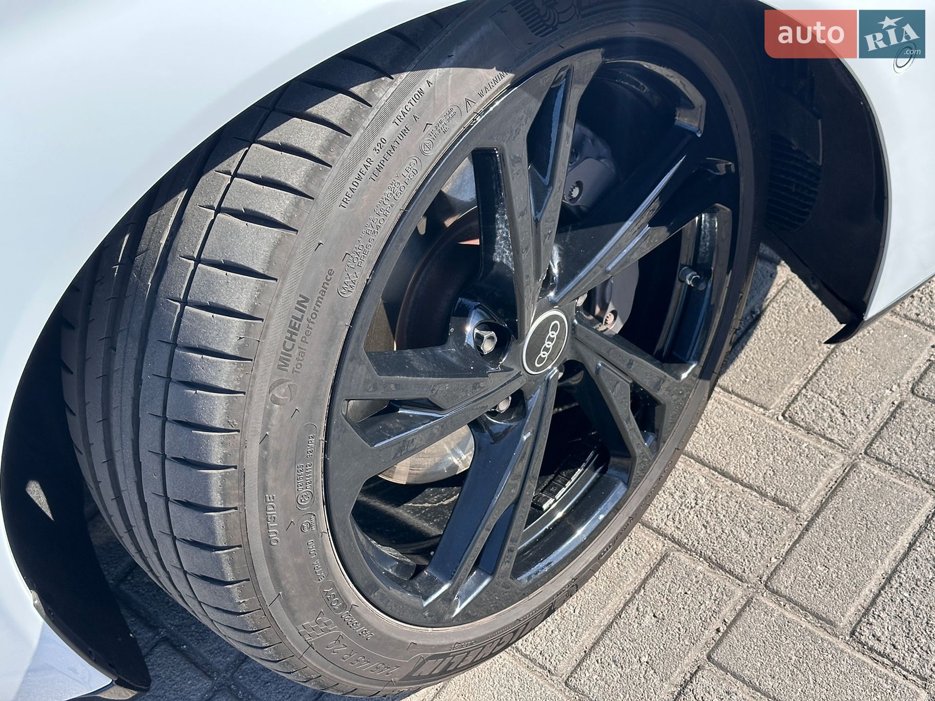 Audi e-tron GT 2021 VIN WAUDJBFW3N7004061 фото оголошення 20 з 27
