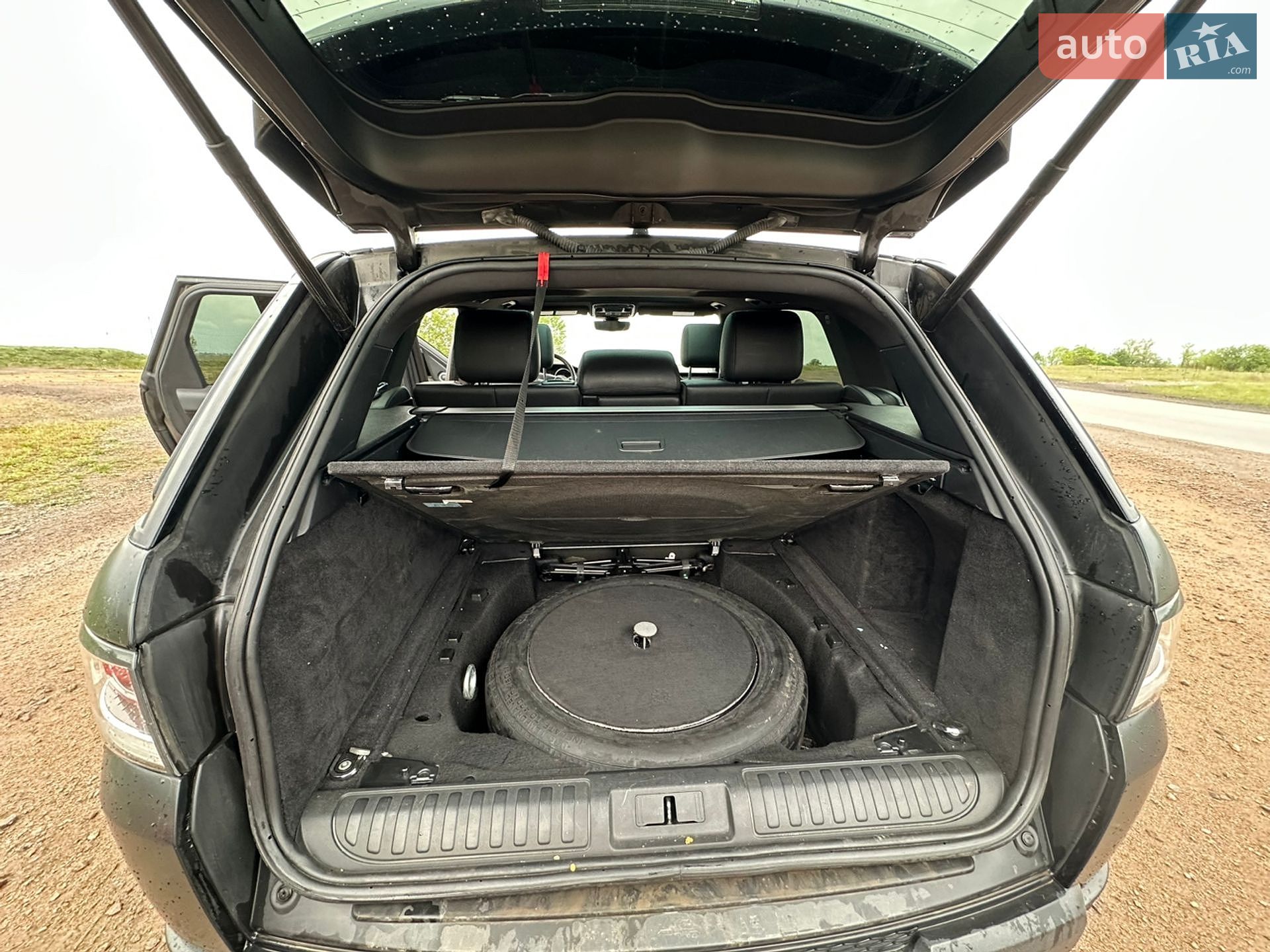 Land Rover Range Rover Sport 2017 VIN SALWG2FK5HA668983 фото оголошення 9 з 16
