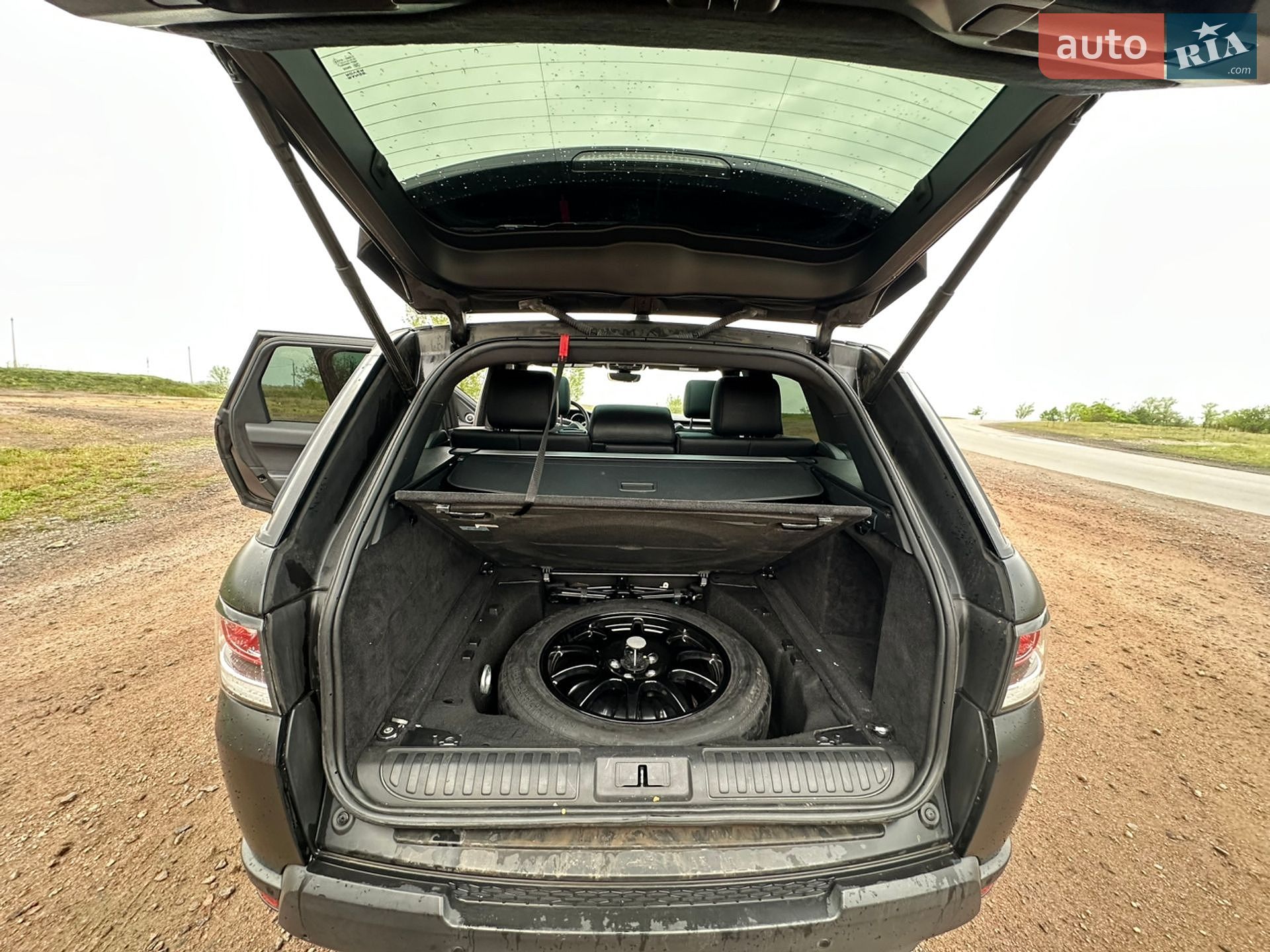 Land Rover Range Rover Sport 2017 VIN SALWG2FK5HA668983 фото оголошення 10 з 16