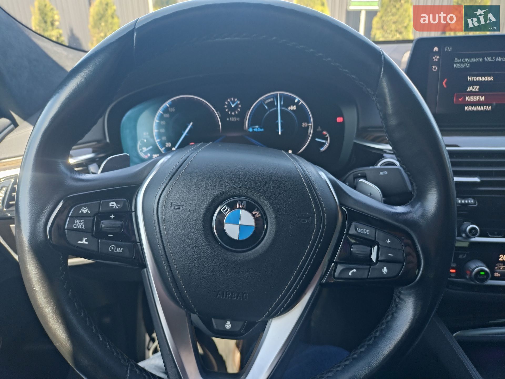 BMW 6 Series GT 2018 VIN WBAJX2100KBJ22453 фото оголошення 28 з 34