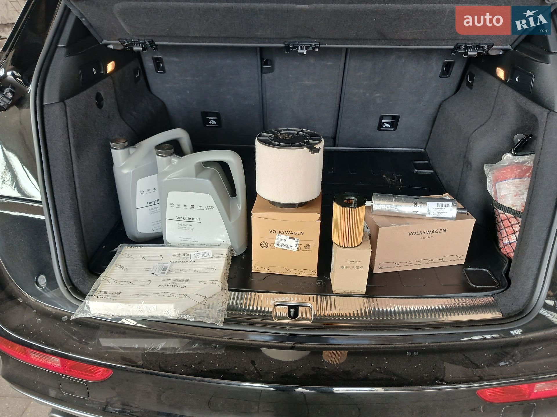 Audi SQ5 2015 VIN WAUZZZ8R3GA031863 фото оголошення 28 з 28