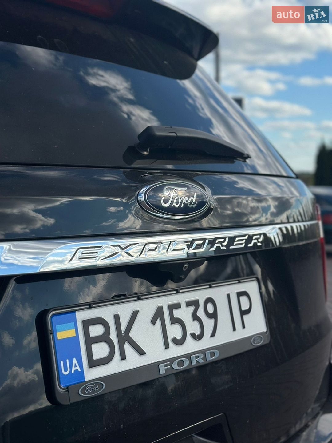 Ford Explorer 2017 VIN 1FM5K7F8XHGC07077 фото оголошення 12 з 12